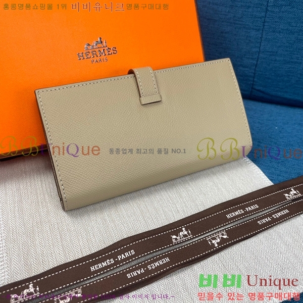 ޽   H155166-1-3