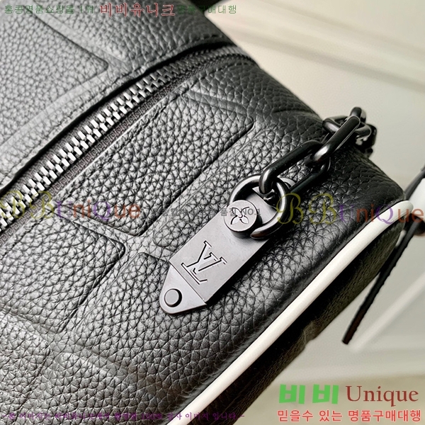 #̺ Dopp Kit Ŀġ M81849-100