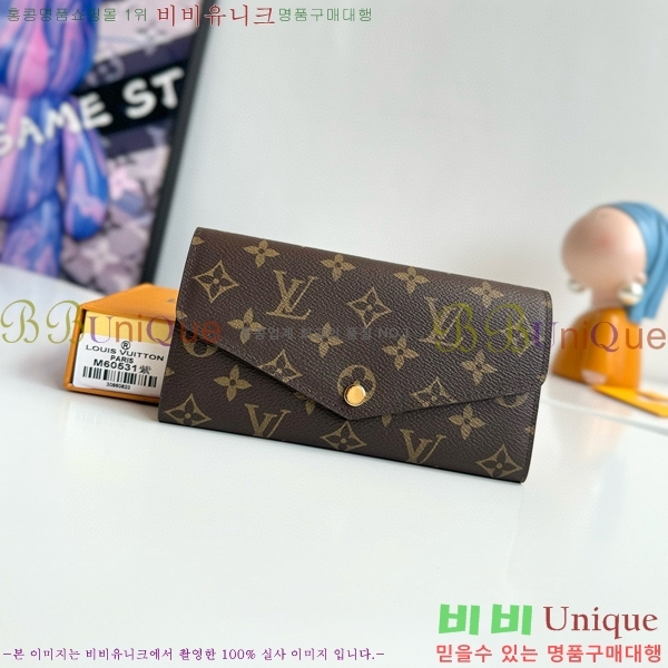 #̺   M60531-105