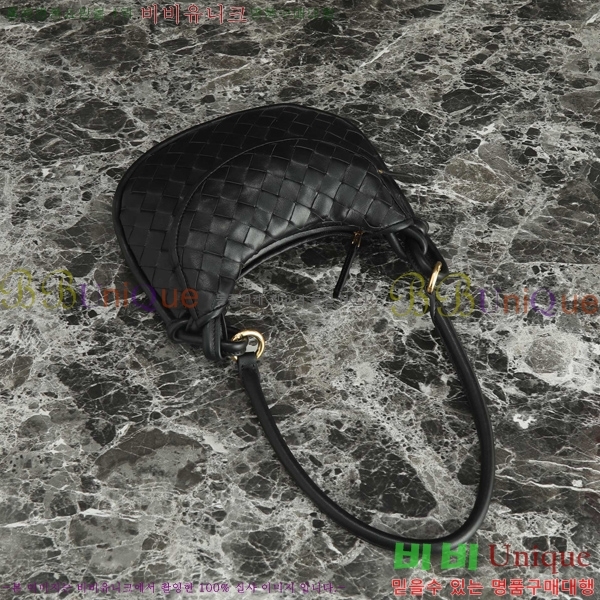 װŸ Ḯ   776764-1502