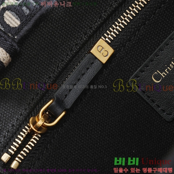 # Ʈ  Ʈ  M585581-101- 470롽