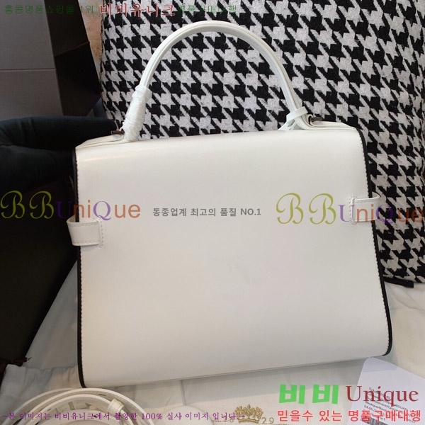 # Ʈ  MM TP0028-113