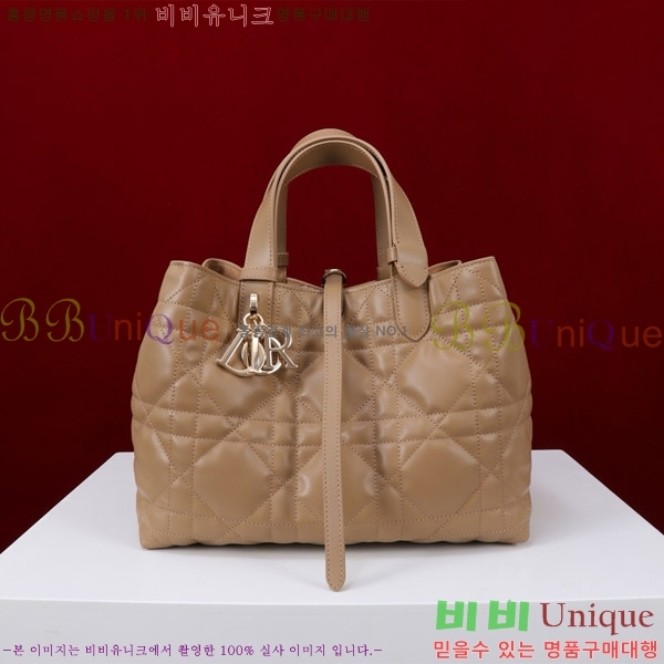 #  ̵  M2821-103