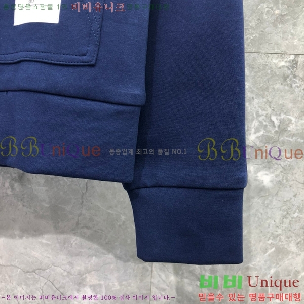  ĵ   T5770126-1