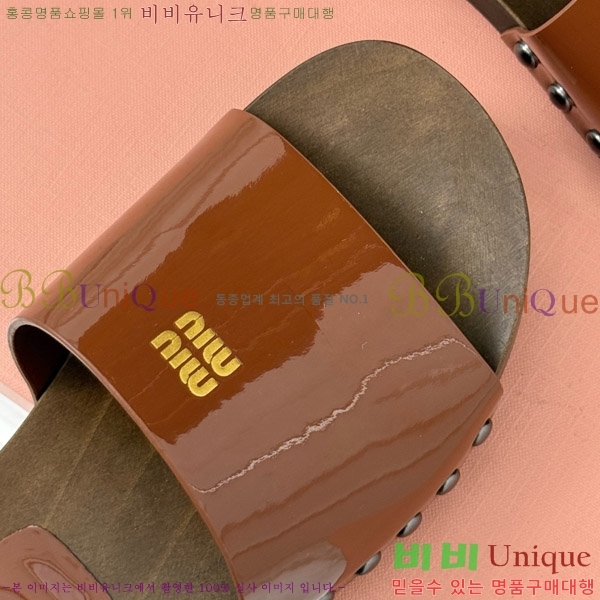  ̿̿ Ŭα 32MIU798765-3 3CM