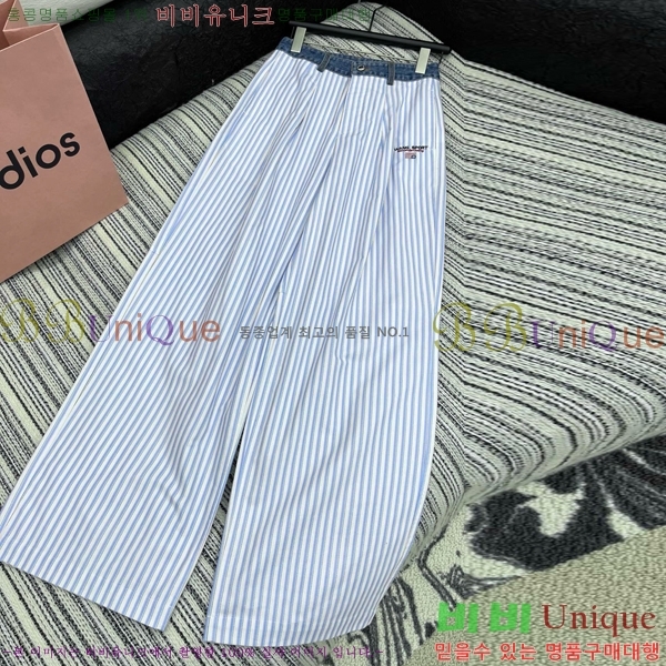  ˷   AW192211-13