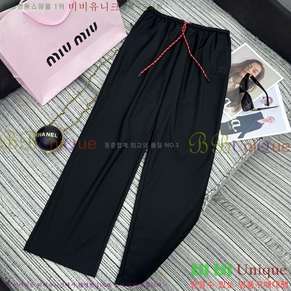  ̿̿  MU29670531-8