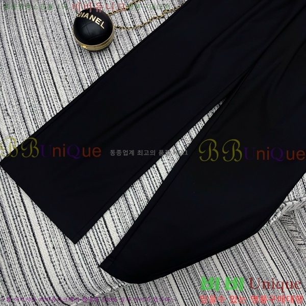  ̿̿  MU29670531-8