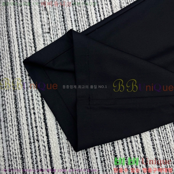  ̿̿  MU29670531-8