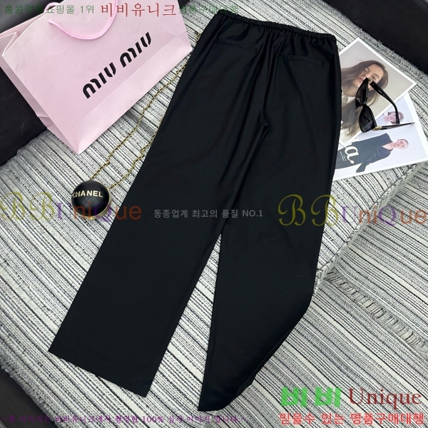  ̿̿  MU29670531-8