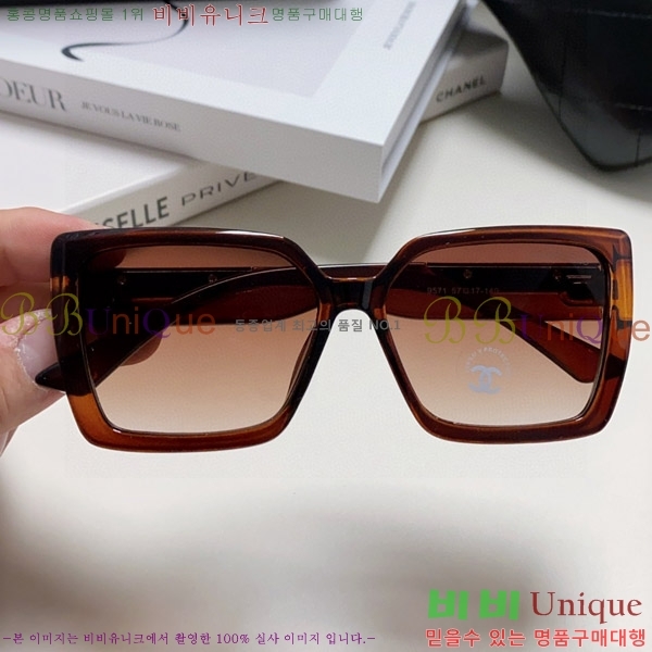  ۶ CH6481396-6