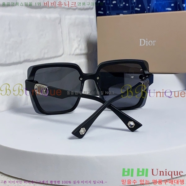  ۶ D948356-4