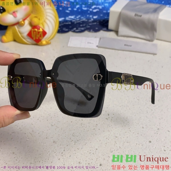  ۶ D948356-4