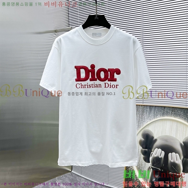    Ƽ D25515