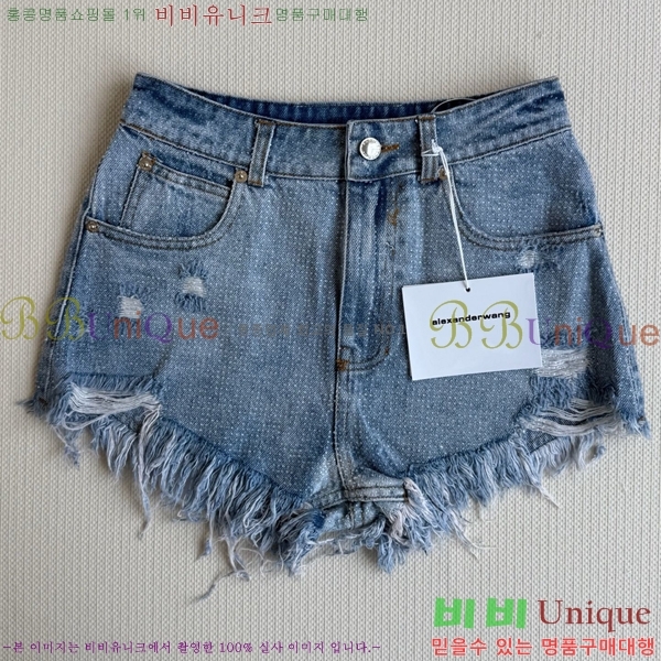  ˷    AW123655-7