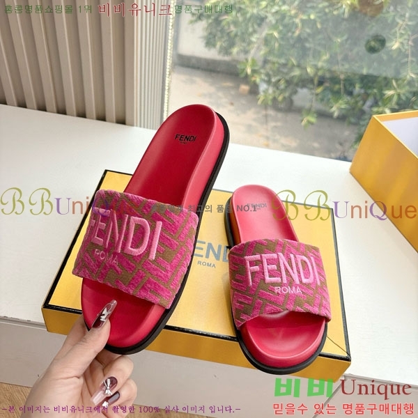    F8990662-4