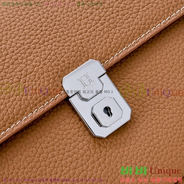 ޽ Ŭġ HE509996-3