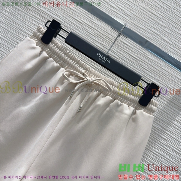    P5818119-4