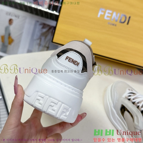   Ŀ F8561113