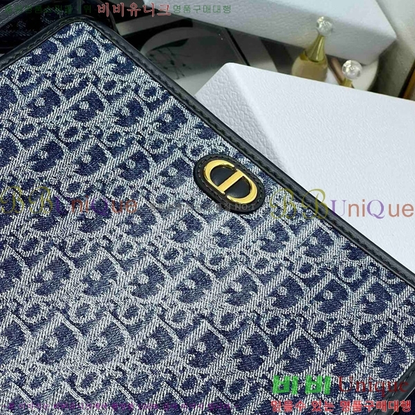 # 30  ũ Ŭġ S2107-103