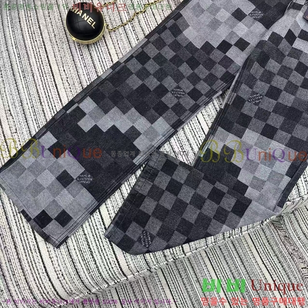  ̺   L1V4122558-9