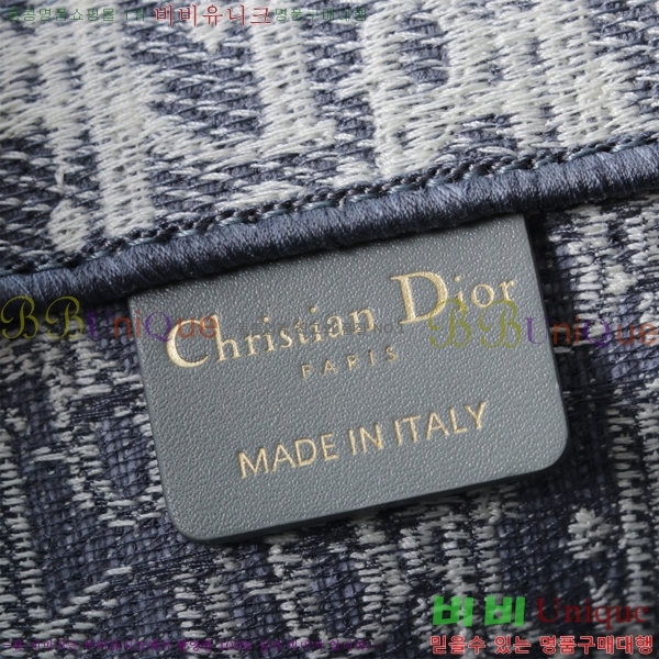 #  Ʈ  M12868001-581