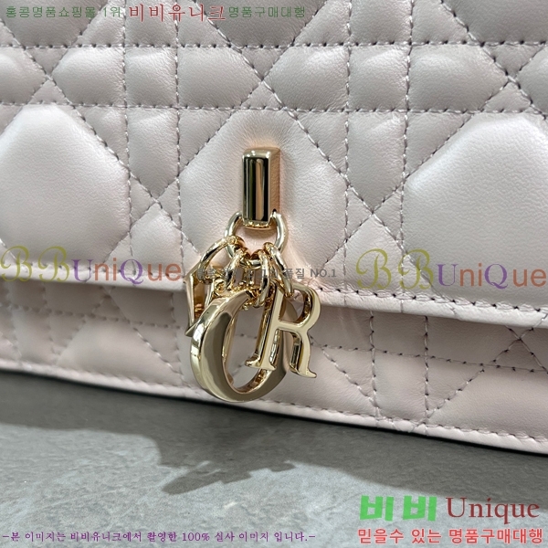 # ̵  ̴Ϲ DW0980-7
