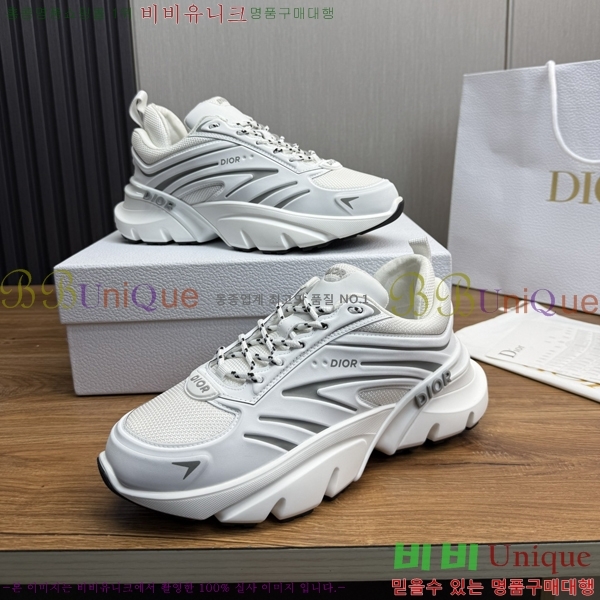   Ŀ DR974915-2