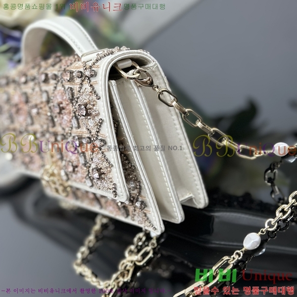 # ̵  ̴Ϲ DW0980-9