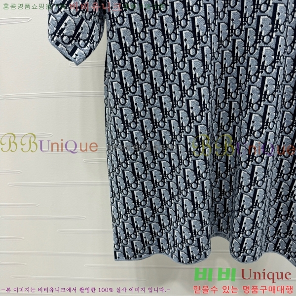    Ƽ D254713370-6