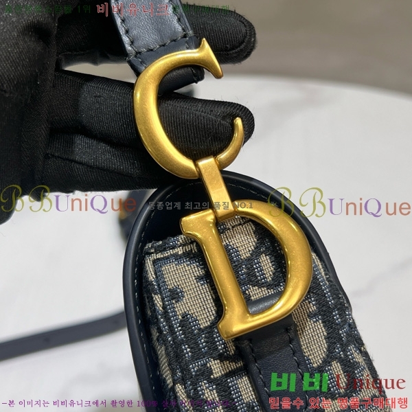 # ũ  Ʈ Ʈ ̴ M0465-201