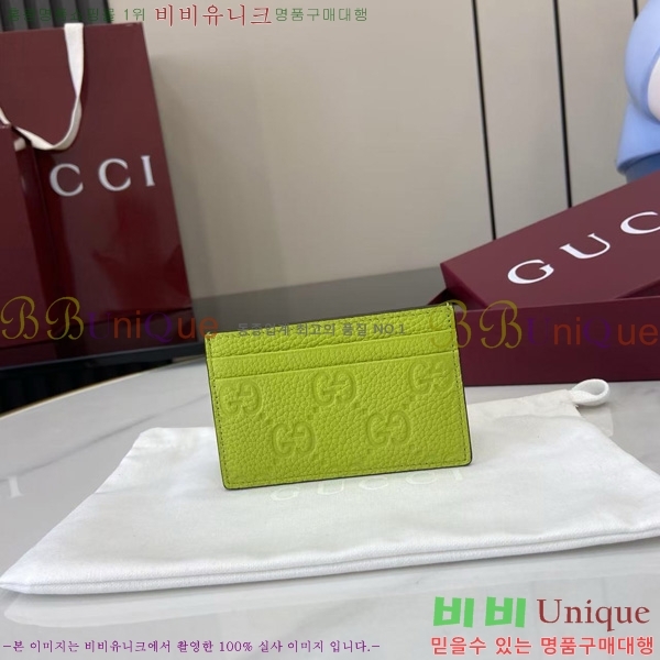 # Ʈ ī ̽ 835151-101
