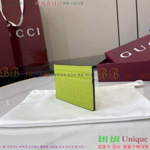 # Ʈ ī ̽ 835151-101
