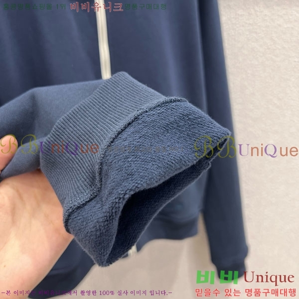  ũ Ʃ  ACN130127650-6