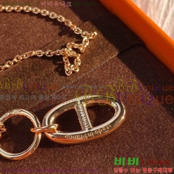 ޽  HE212077-3