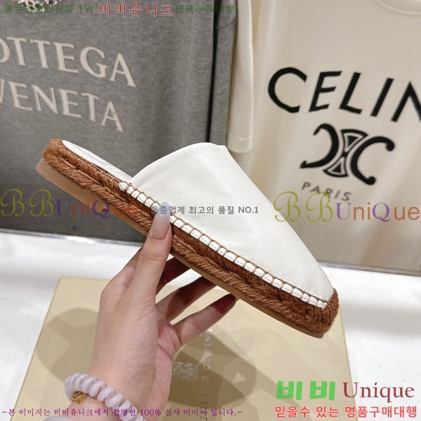  ڷ ġڸ   3BC66902-3