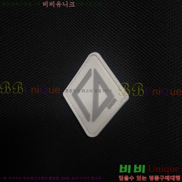   ī  Ƽ D0784582
