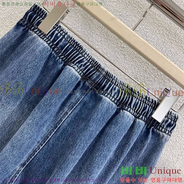  ˷    AW1555008-6