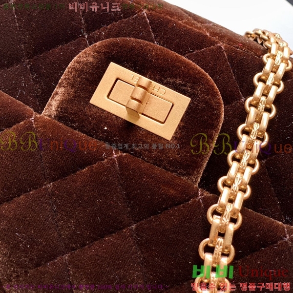 #* ÷ AS5522-108