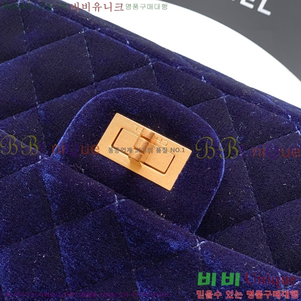 #* ÷ AS5522-101