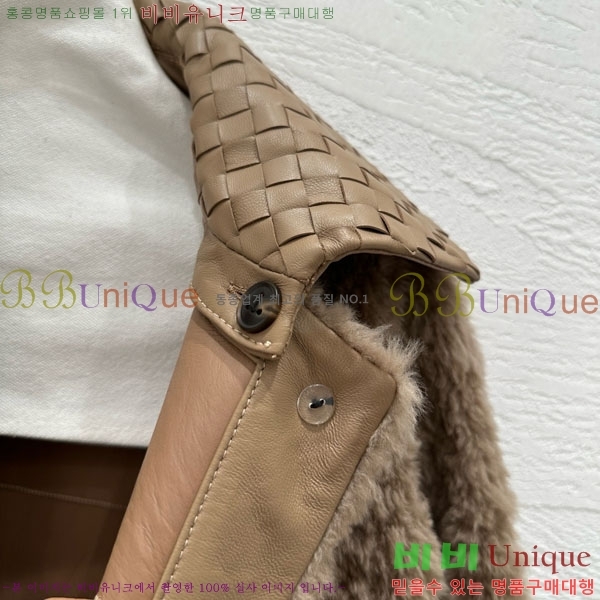  װŸ þ   BV1305372-7