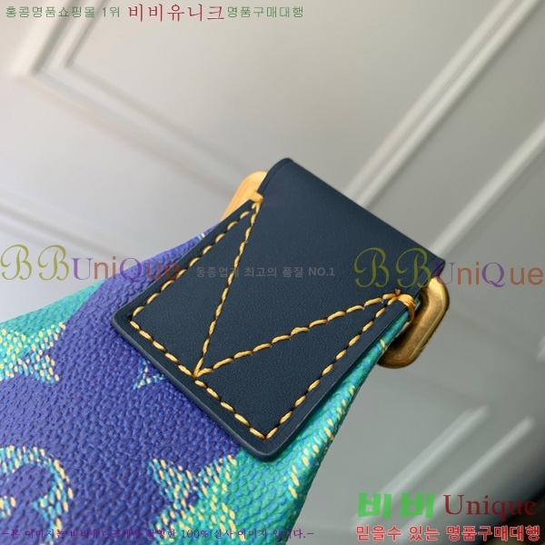 #̺   M25783-101