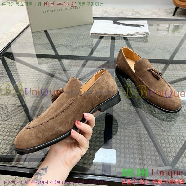  ڷ ġڸ / B6690522-2