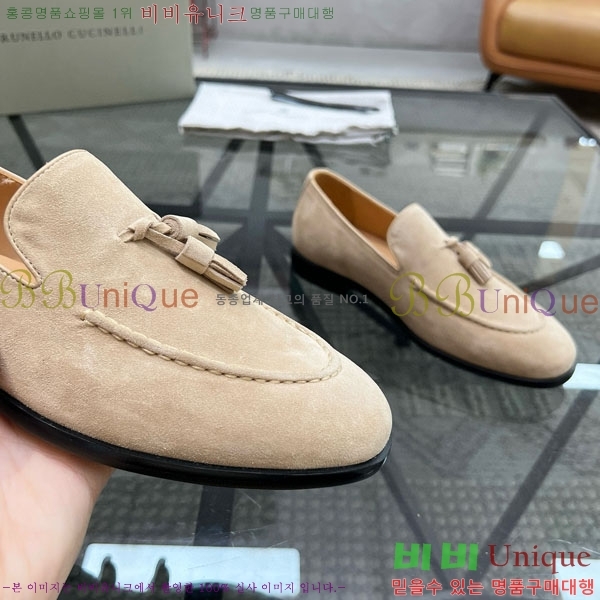  ڷ ġڸ / B6690522-3