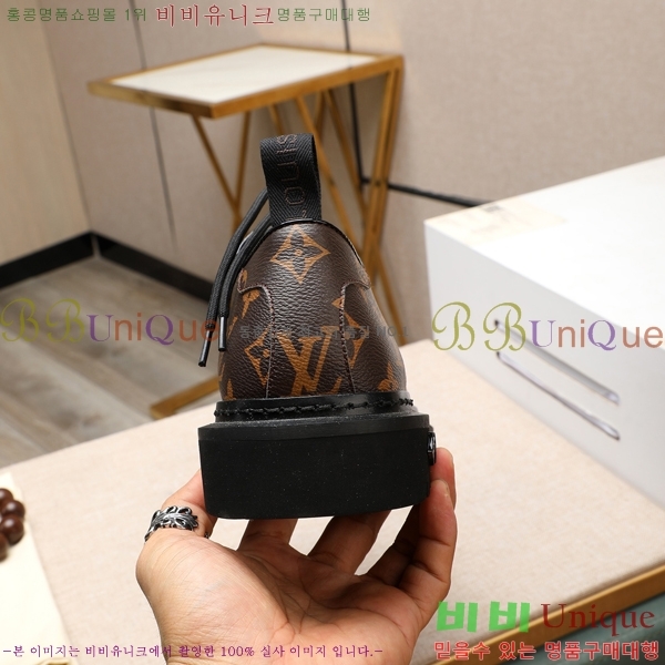  ̺  LV1401551-7
