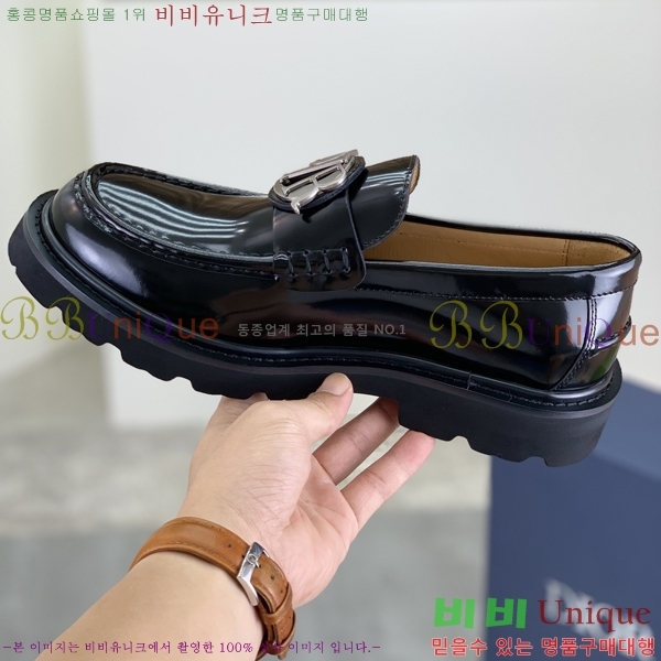    DR672261-22