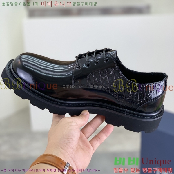    DR672261-2