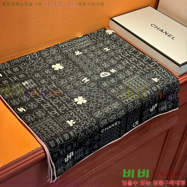 #* ÷/ī C8664872-1
