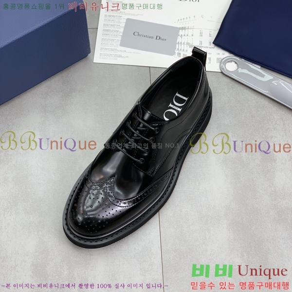    DR672261-4