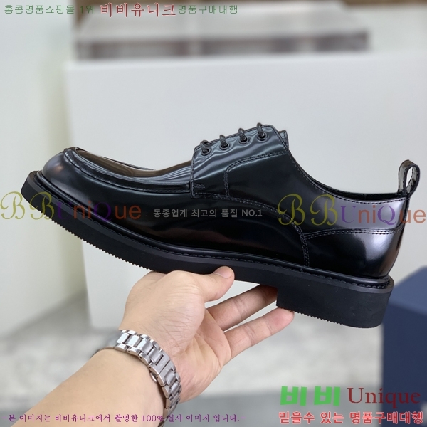    DR672261-7